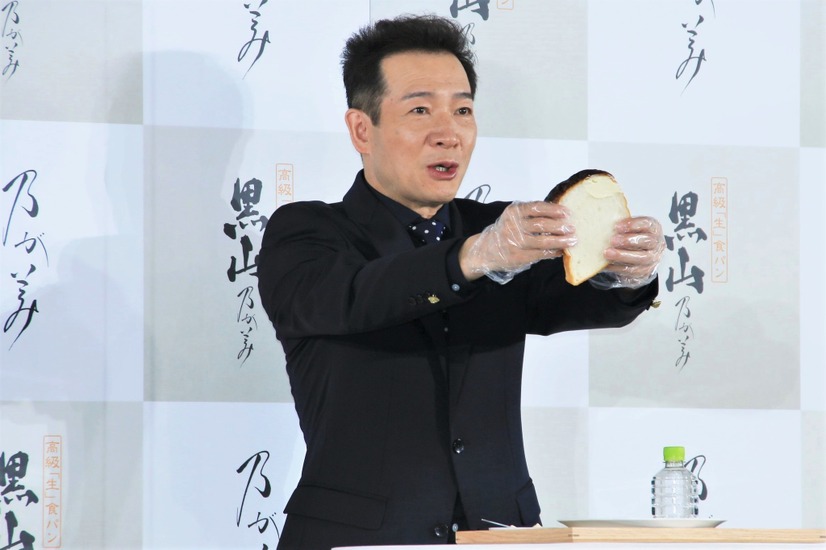 田原俊彦【撮影：小宮山あきの】