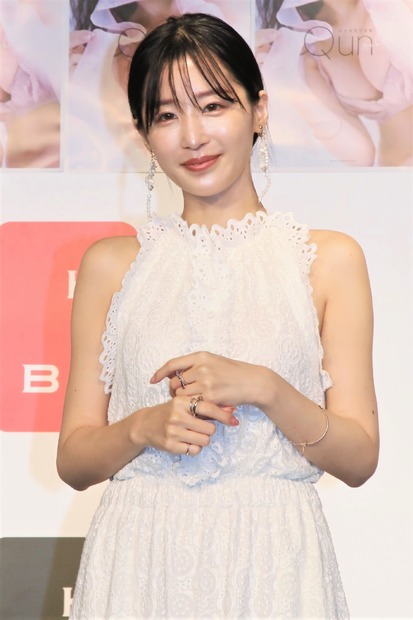 休井美郷【撮影：小宮山あきの】