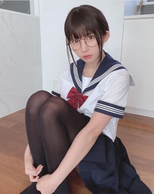 写真はえなこ公式Instagramから（※写真は所属事務所より掲載許諾をもらってます）