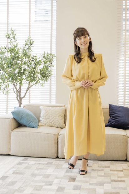スタイリング：三原千春　ヘアメイク：安藤千浪