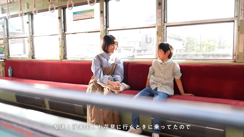 乃木坂46・掛橋沙耶香が地元・岡山の路面電車でCM撮影！