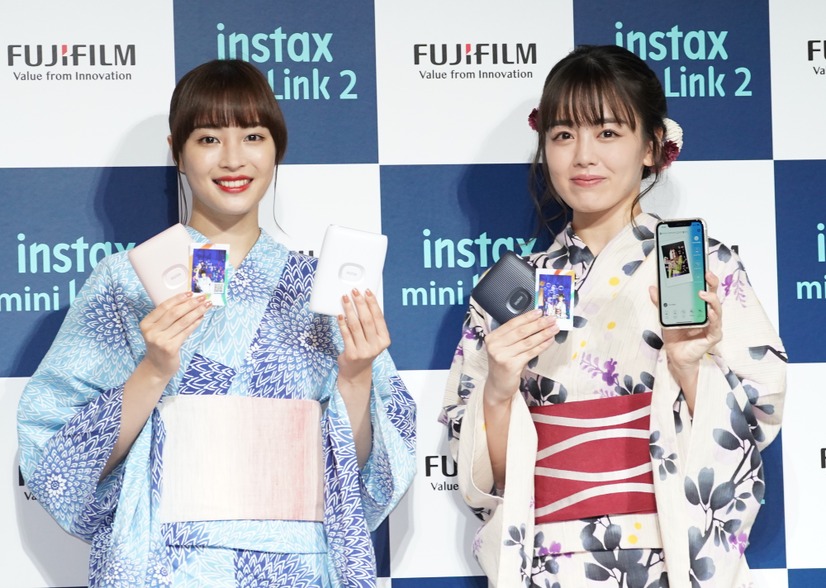 広瀬すず、伊原六花【写真：竹内みちまろ】