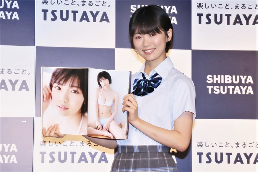 竹内詩乃、1st写真集でランジェリーショットに初挑戦！「撮影は緊張しました…」