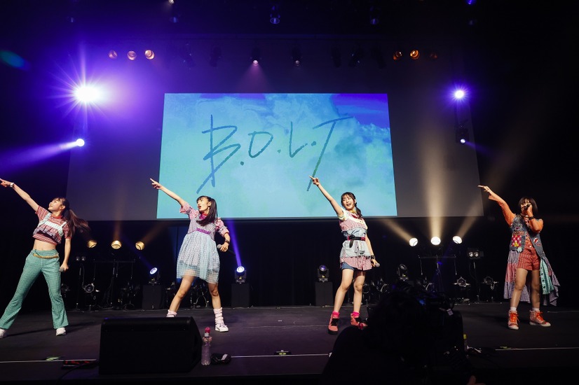 左から）白浜あや 、青山菜花、高井千帆、内藤るな（撮影：笹森健一）