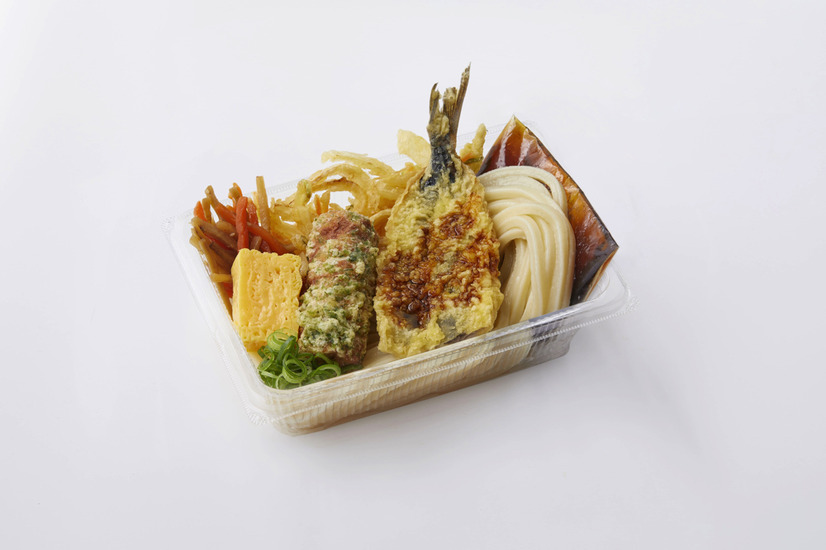 「丸亀うどん弁当」に新作！脂がのった「いわし天うどん弁当」、清涼感ある「豚しゃぶおろしうどん弁当」