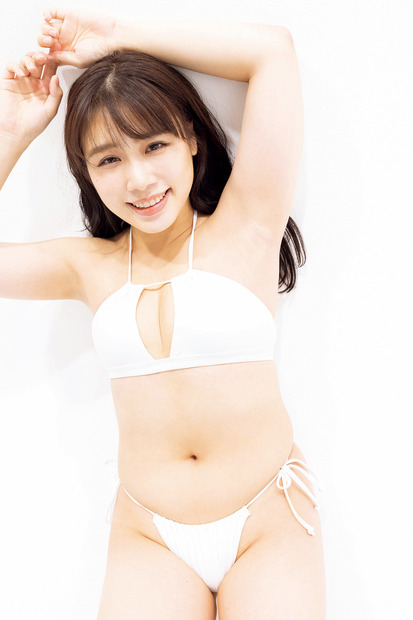 青山泰菜　（c）光文社／週刊FLASH 写真：木村哲夫