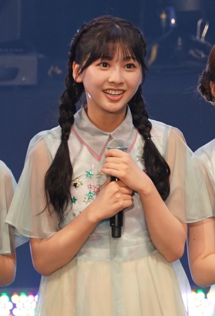富田鈴花　日向坂46【写真：竹内みちまろ】