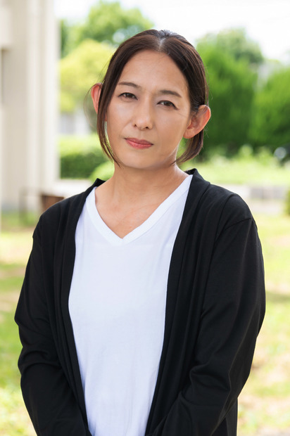 黒瀬夕子役／片岡礼子(C)「少年のアビス」製作委員会・MBS