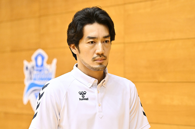（c）TBS