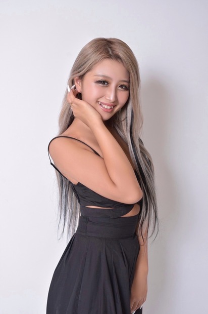 塚本静菜