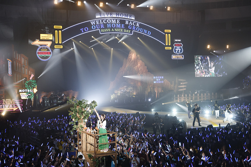 水樹奈々