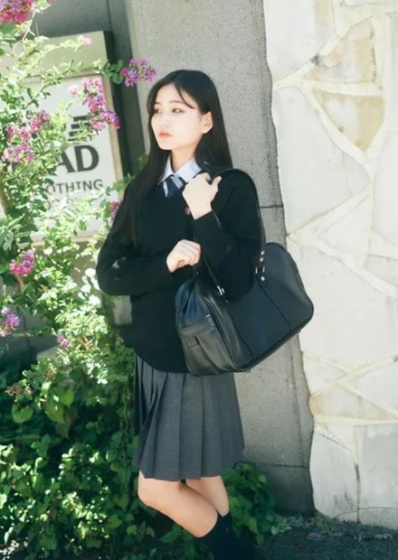 写真は田仲埜愛の公式Instagramから（※写真は所属事務所より掲載許諾をもらってます）