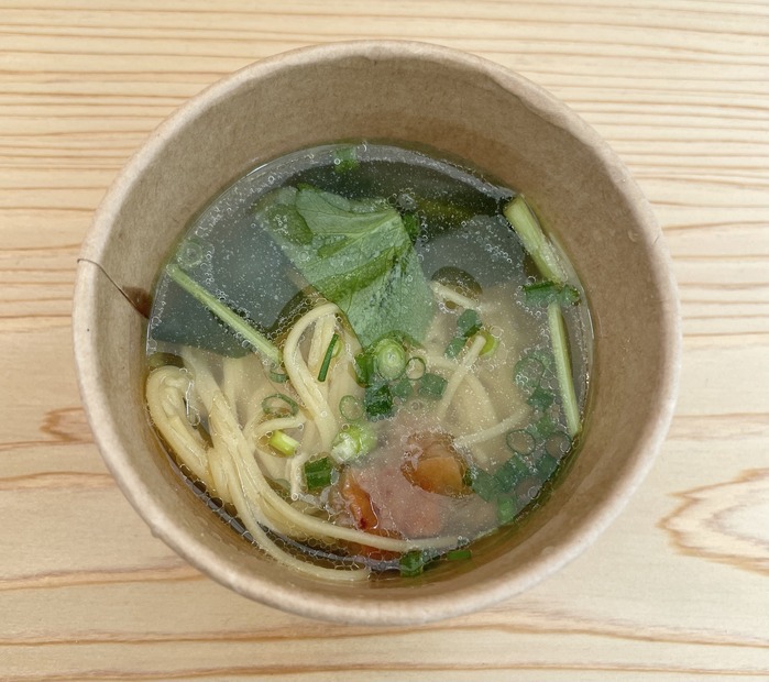 ZENB罪なき屋台・朝（撮影：渡邉）