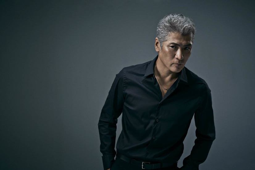 吉川晃司、6年ぶりのニューアルバム『OVER THE 9』11月2日（水）発売！