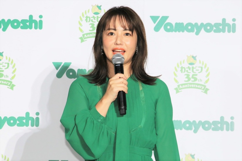 磯山さやか【撮影：小宮山あきの】