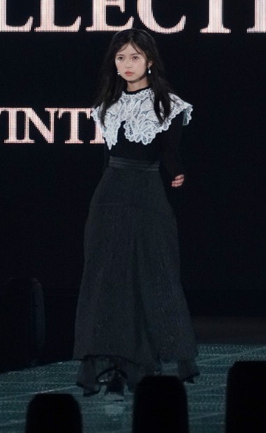 齋藤飛鳥【写真：竹内みちまろ】