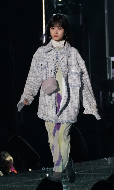 山下美月【写真：竹内みちまろ】