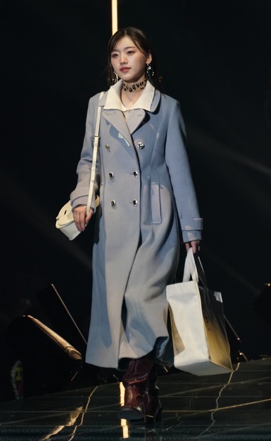 佐々木美玲【写真：竹内みちまろ】