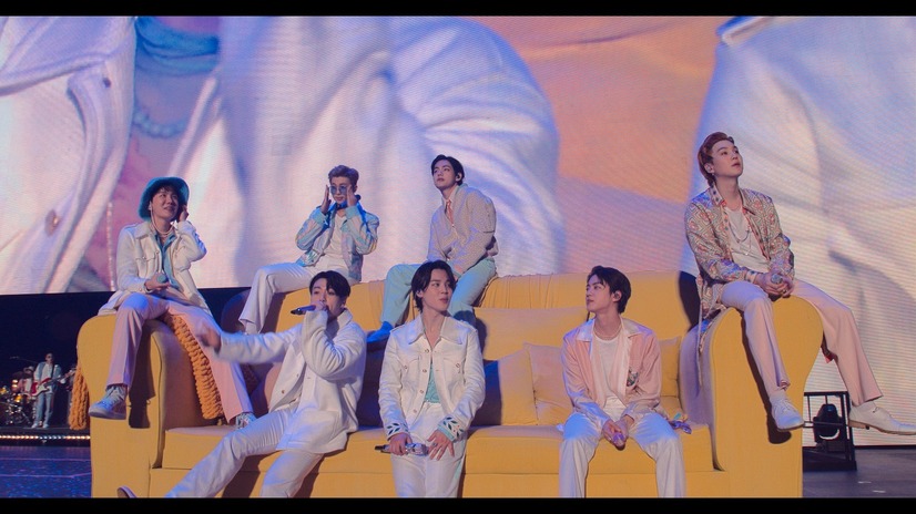 （C）2022 BIGHIT MUSIC & HYBE. All Rights Reserved.
