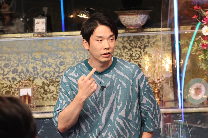 濱家隆一（かまいたち）　（c）フジテレビ
