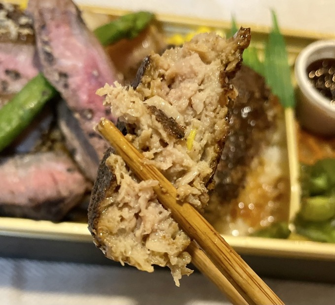 グリルサーカス「黒毛和牛＆十勝牛＆道産ホタテの豪華弁当」（撮影：渡邉）