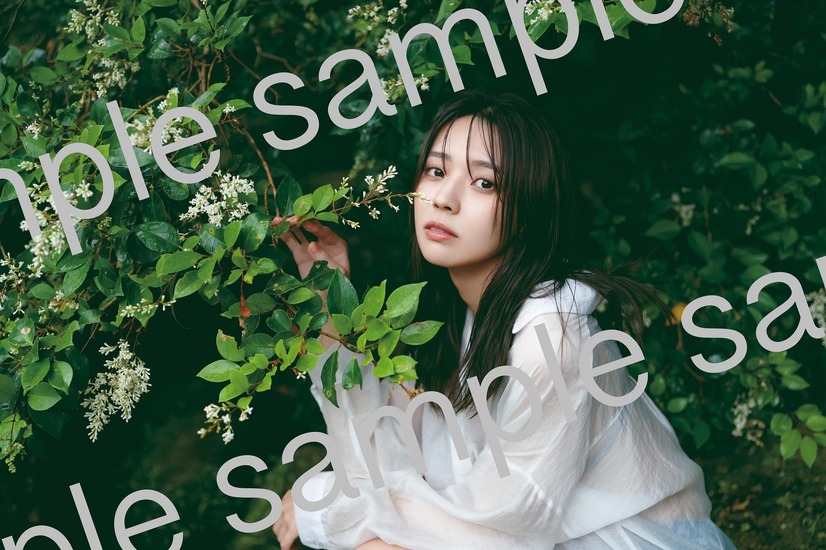 撮影:柴田フミコ/小林由依2nd写真集『意外性』講談社with事業部