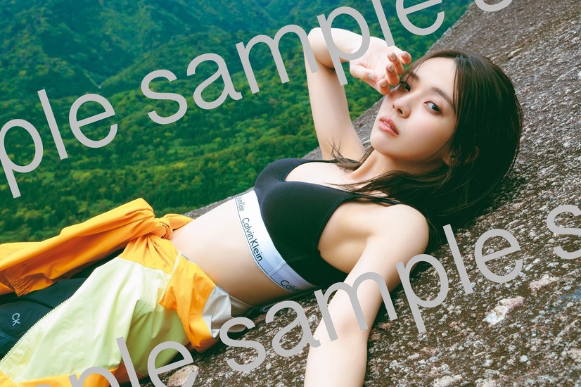 撮影:柴田フミコ/小林由依2nd写真集『意外性』講談社with事業部