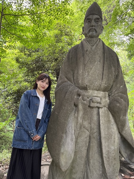 福田愛依＆畠山重忠像