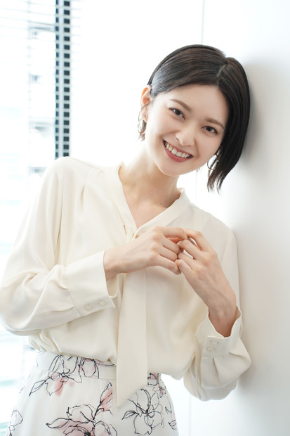 日影舘まい　（c）エイベックス通信放送/とろける夜製作委員会