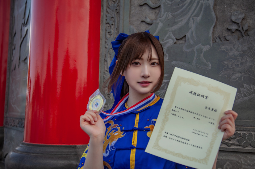 美人コスプレイヤー・すみれおじさん、中国武術の大技“秘奥義”を地上波初披露