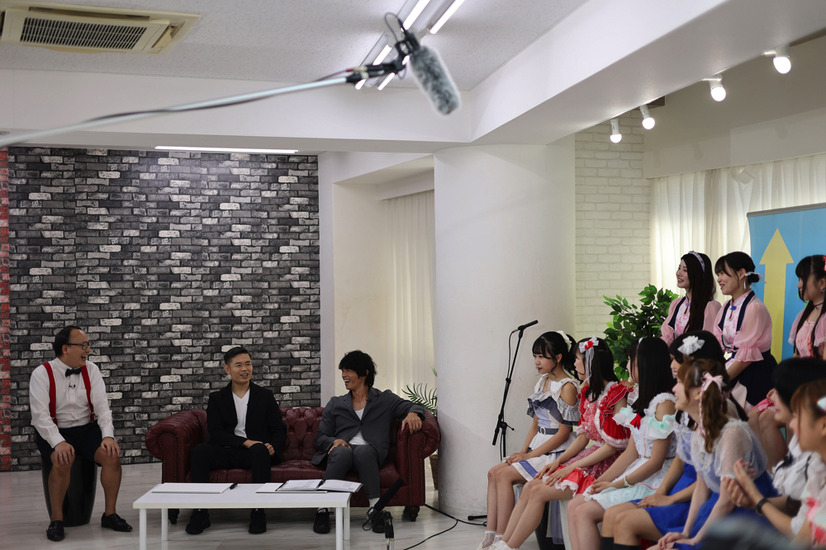 アイドルオタクのトレエンたかしが総勢15組から“推しメン”探し！『MIRAI系アイドルTV』