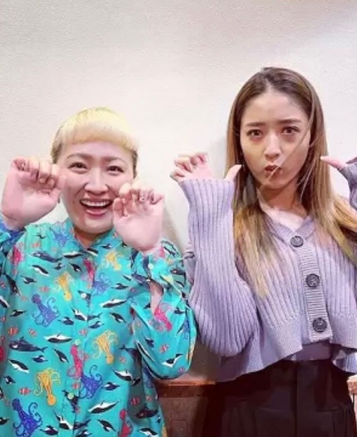 丸山桂里奈、みちょぱの結婚を祝福！「嬉しすぎて嬉しすぎて」