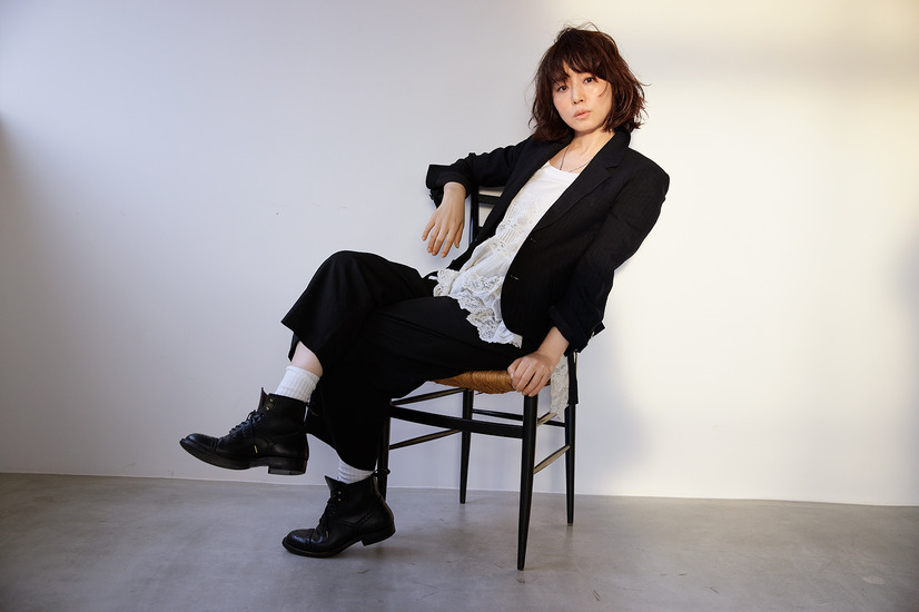 石田ゆり子、“lily”として初のミニアルバム本日発売！