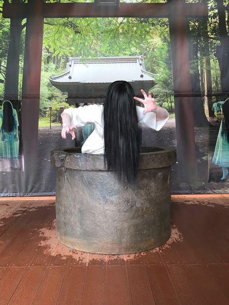 箱根小涌園ユネッサン「貞子DXの湯」（C）2022『貞子DX』製作委員会