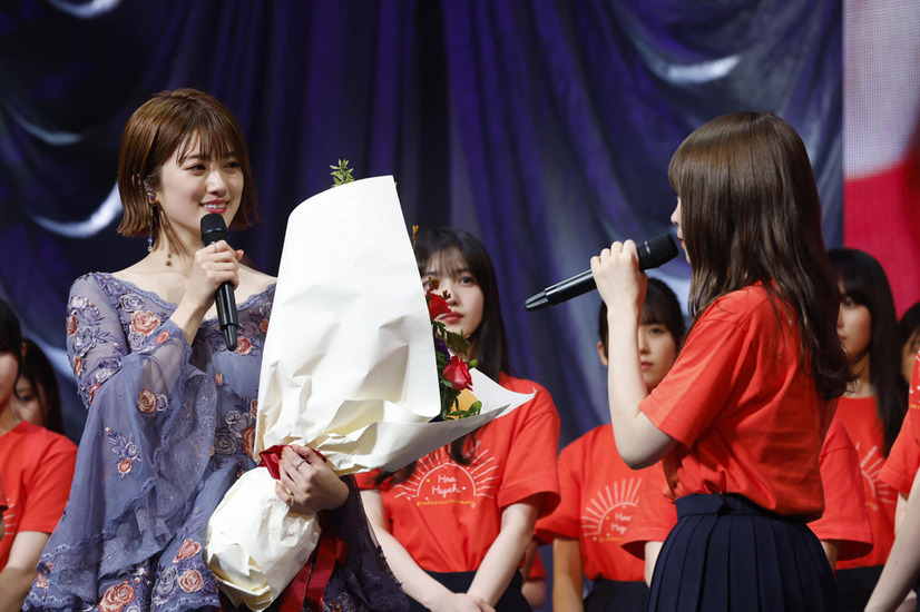 乃木坂46・樋口日奈、卒業セレモニー開催！
