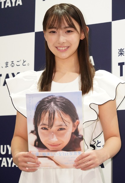 柚来しいな【写真：竹内みちまろ】