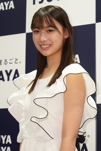 柚来しいな【写真：竹内みちまろ】