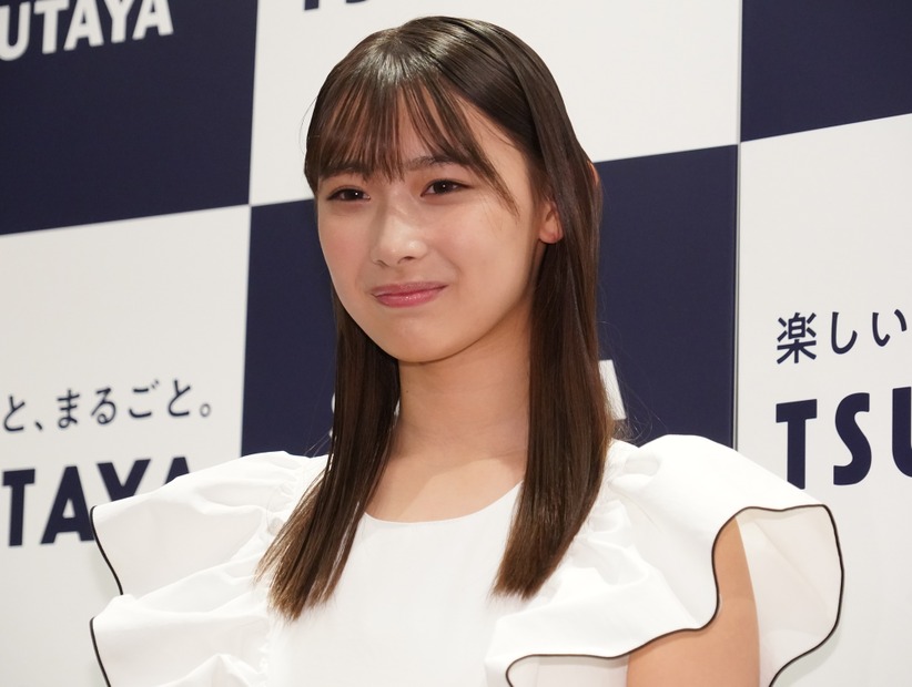 柚来しいな【写真：竹内みちまろ】