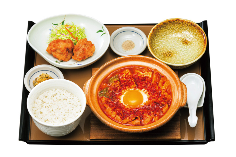 やよい軒、体の芯からあたたまる「チゲ定食」「しょうが鍋定食」15日から発売