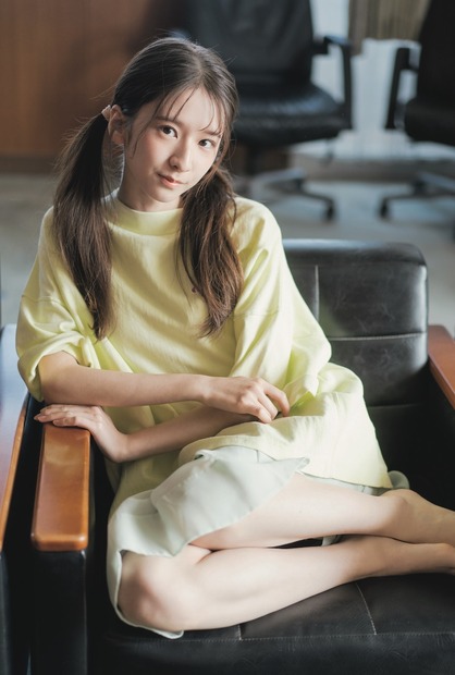 『B.L.T.2023年1月号』【セブンネットショッピング購入特典ポストカード：菅原咲月（乃木坂46）】　（c）東京ニュース通信社