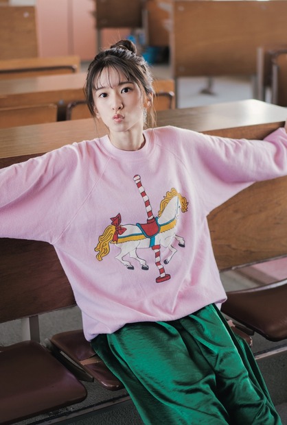 『B.L.T.2023年1月号』【セブンネットショッピング購入特典ポストカード：菅原咲月（乃木坂46）】　（c）東京ニュース通信社