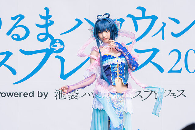 乙姫（オリジナル衣装）／えなこ（@enako_cos）、撮影：乃木章