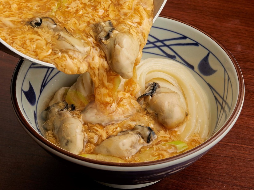 丸亀製麺、「牡蠣たまあんかけうどん」期間限定販売