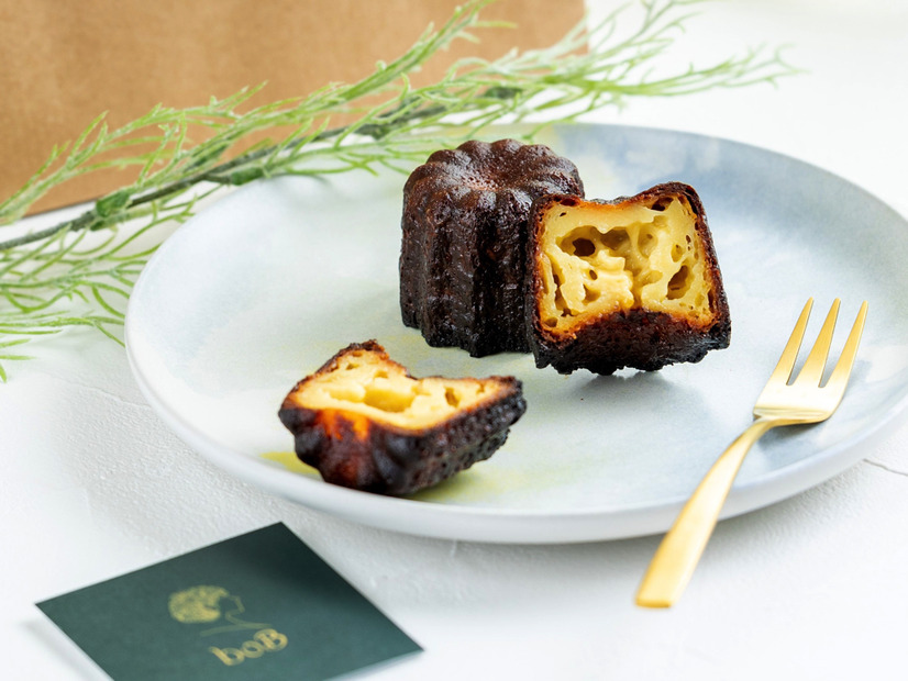 5位 boB「朝焼き半熟カヌレ プレーン」（350円）