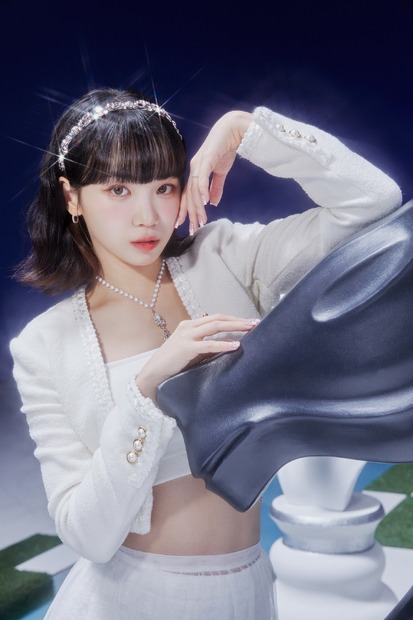 KIM CHAEWON（キム・チェウォン）　（P）&（C）SOURCE MUSIC
