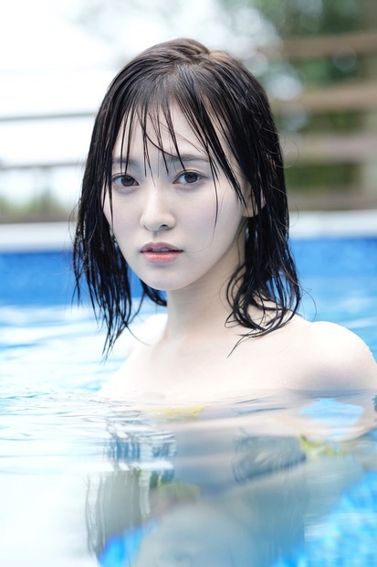 兒玉遥 写真集『Stay 25』（出版社：ワニブックス、撮影：LUCKMAN）