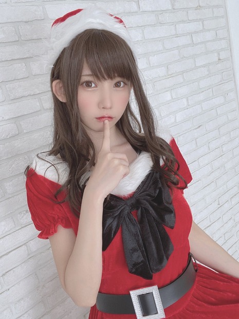写真はえなこ公式Twitterから（※写真は所属事務所より掲載許諾をもらってます）