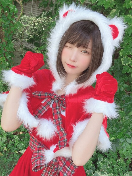 写真はえなこ公式Twitterから（※写真は所属事務所より掲載許諾をもらってます）