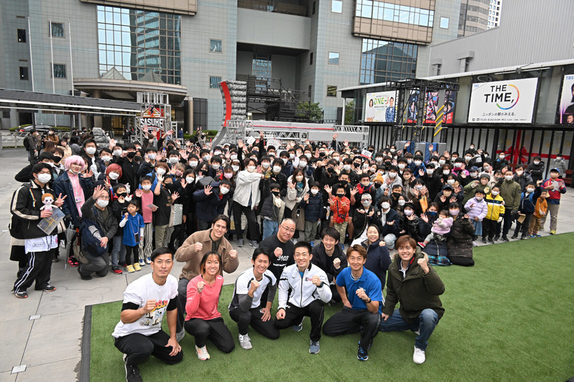 （c）TBS