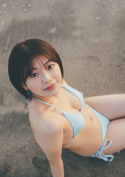 【ＳＴＲｉＫＥ！デジタル写真集】「大熊杏優　海街メモリーズ」(主婦の友インフォス)　撮影／東京祐